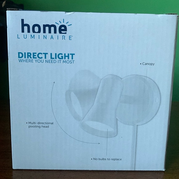 NWOT Home Luminaire White Plug-In LED Wall Mount Lamp - Picture 6 of 6